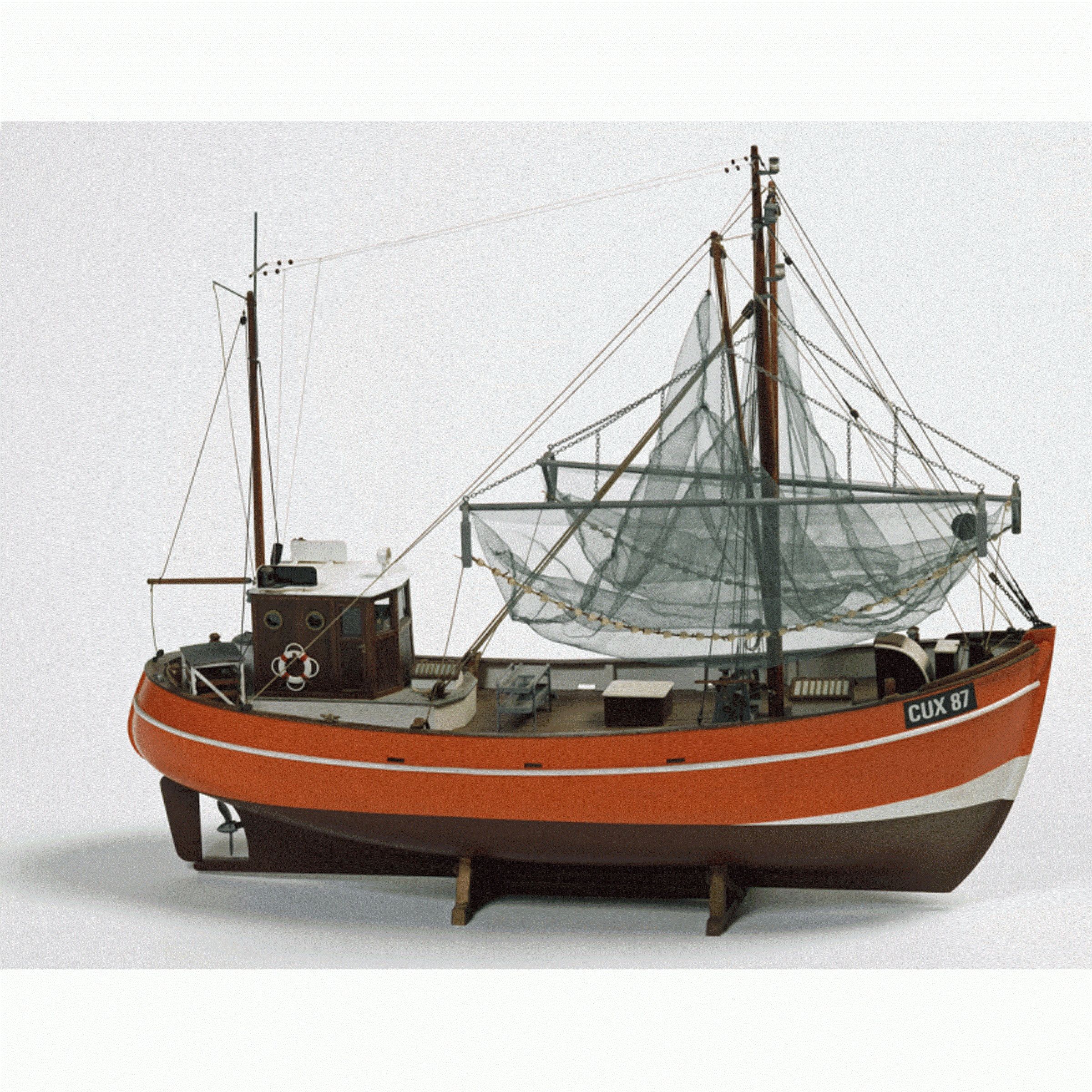 Cux 87 Krabben Kutter Model Boat Kit - Billing Boats (B474) - Premier Ship  Models (Head Office)