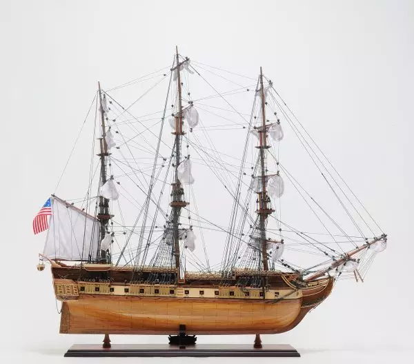 The El Cazador Model Ship - OMH (T018)