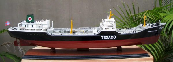 Texaco Norge Model Boat – GN