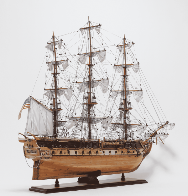 Royal Louis E.E. Model Ship - OMH (T059)