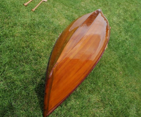 Traditional canoe with ribs 16 feet - OMH (K084)