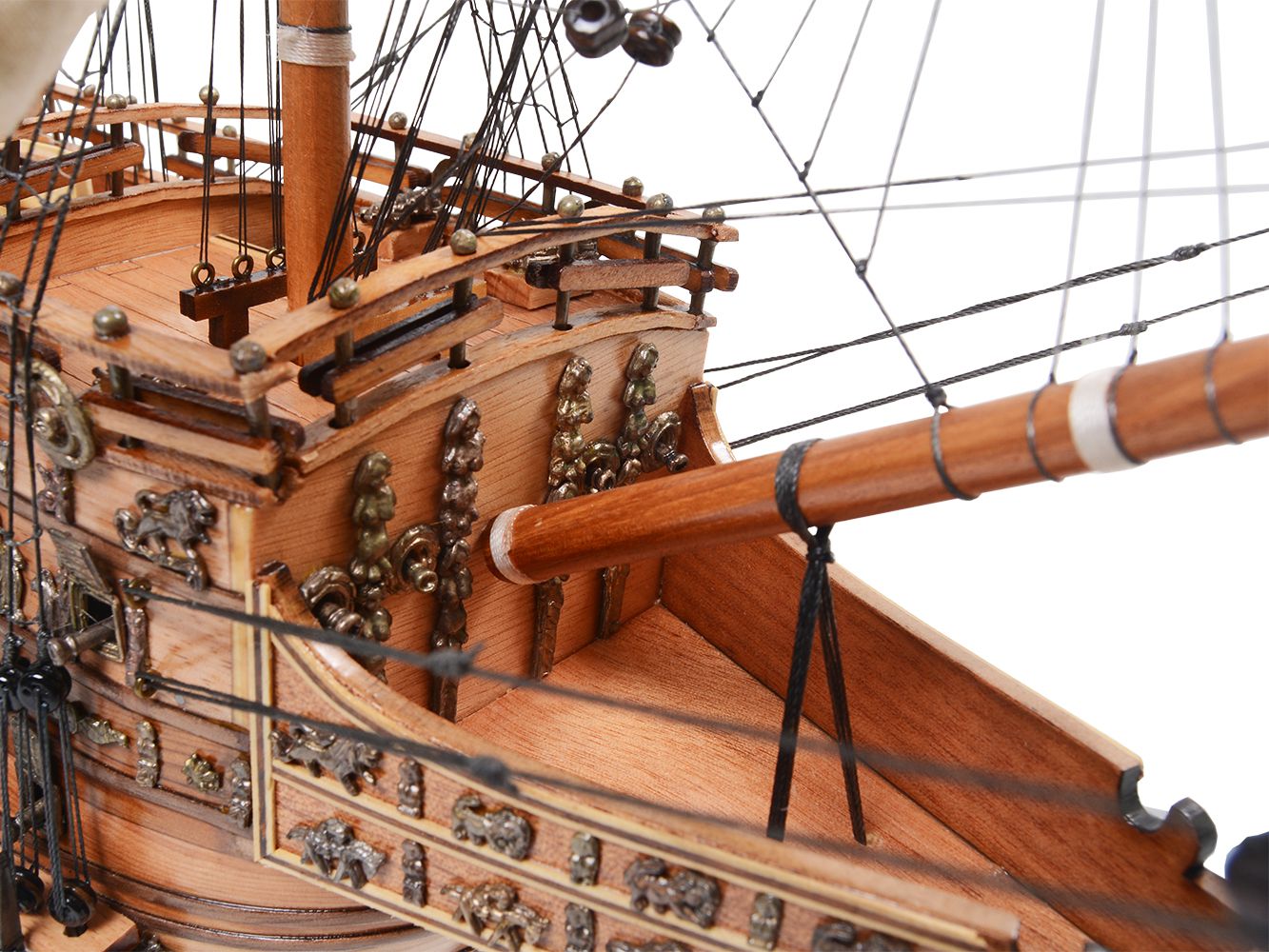 Sovereign of the Seas Mid Size Model Ship EE - OMH (T076) - Image 5