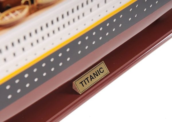 Titanic Painted Model Ship - OMH (C013)