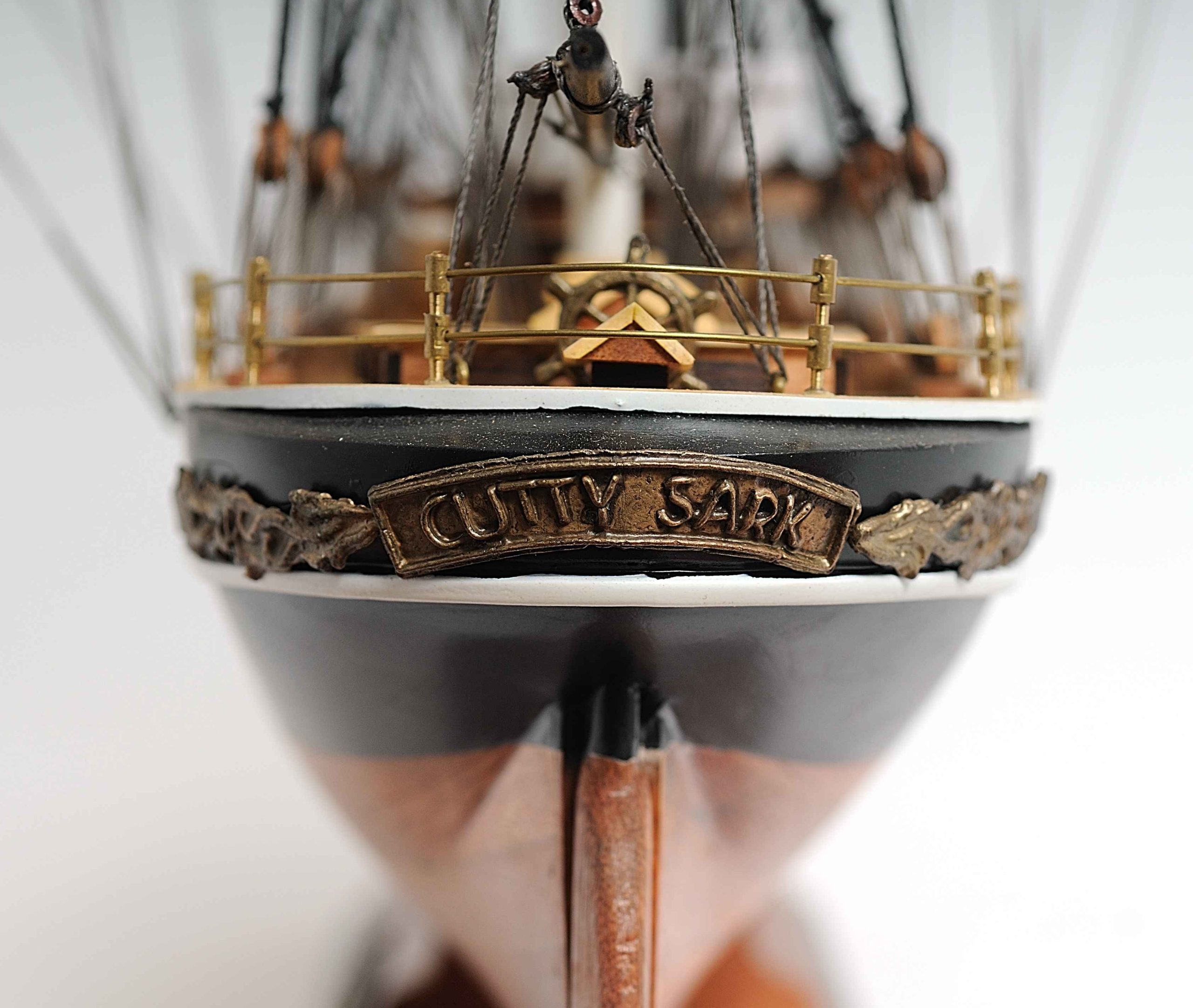 Cutty Sark Model Ship (no sail) - OMH (T123) - Image 11