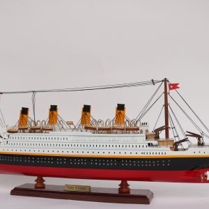 RMS Titanic Painted - GN