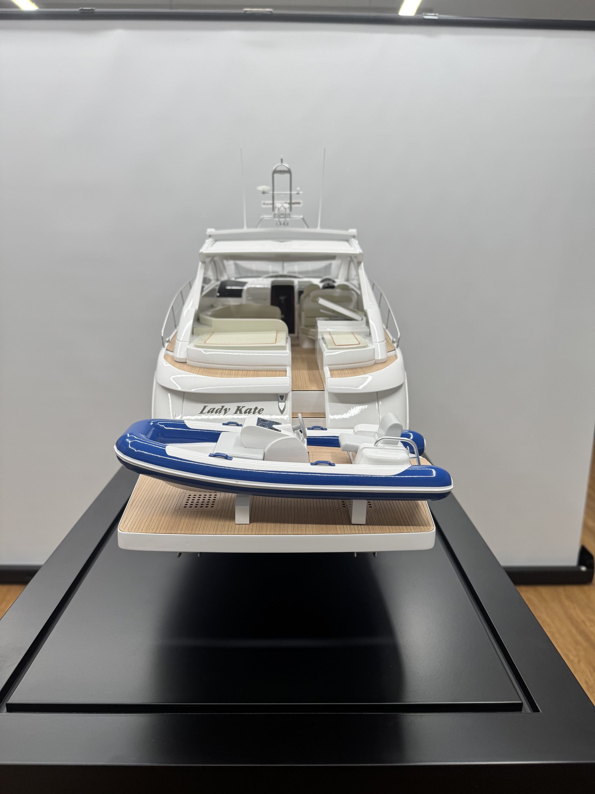 Targa GT 52 Model Yacht - BM (BM0011) - Image 7