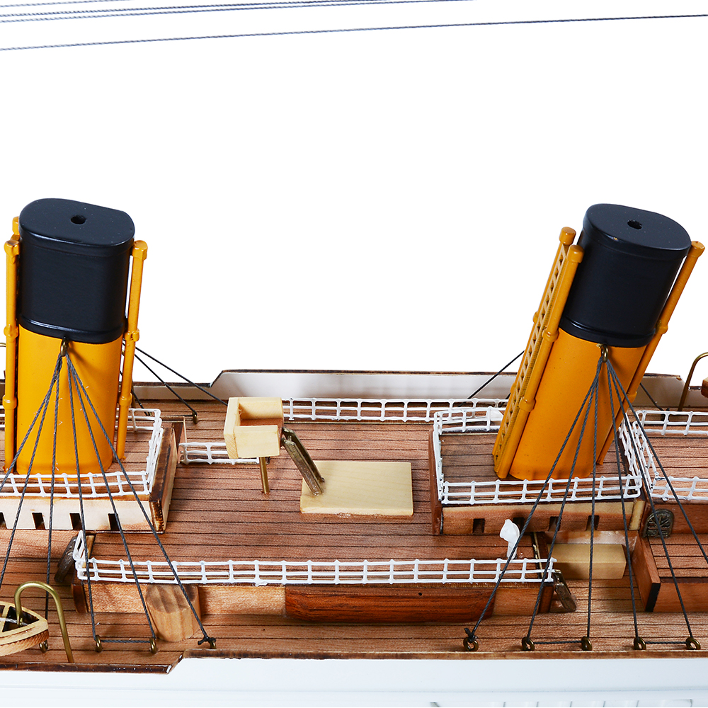 Titanic - OMH (C016) - Image 2
