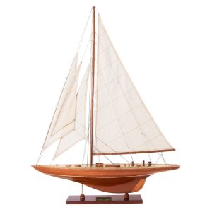 Endeavour Yacht - OMH (Y068)