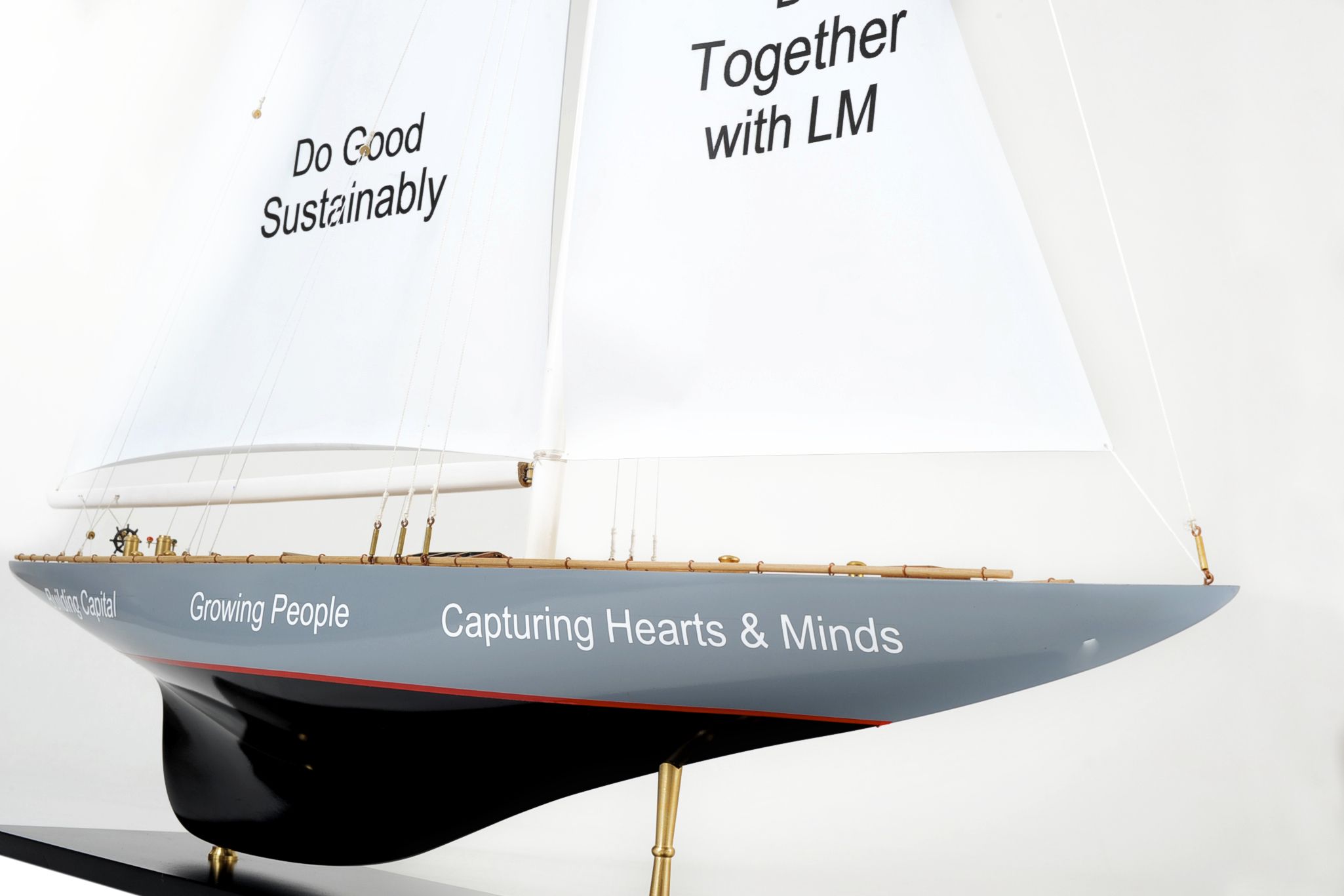1519-8984-Enterprise-Model-Yacht.jpg