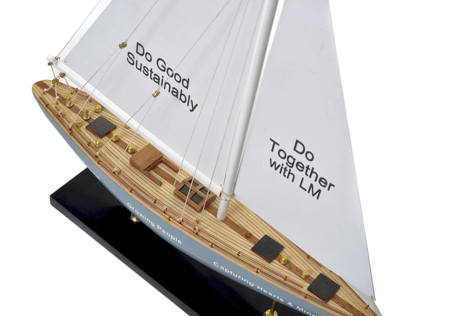 1519-8991-Enterprise-Model-Yacht.jpg