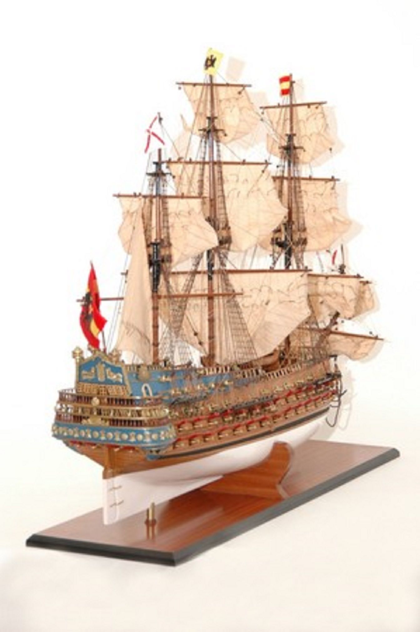 211-7612-San-Felipe-model-ship-Premier-Range.jpg