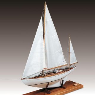 Classic Yacht & Boats