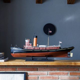 Barges, Trawlers & Tug Boats