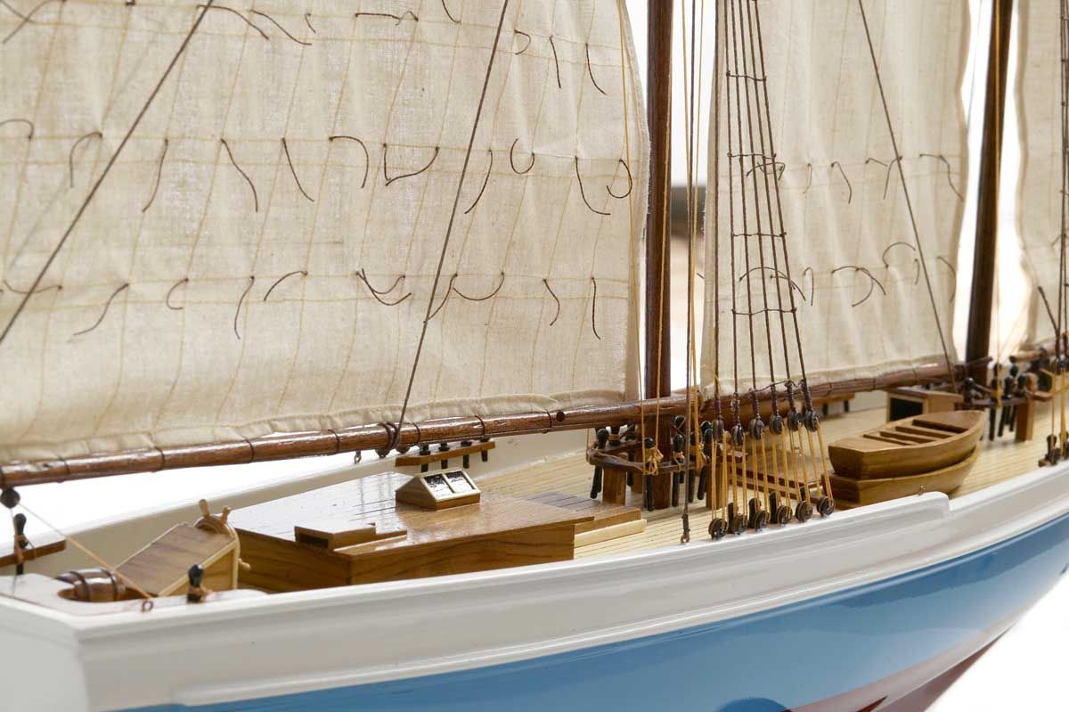 119-8065-Delawana-model-yacht-Superior-Range
