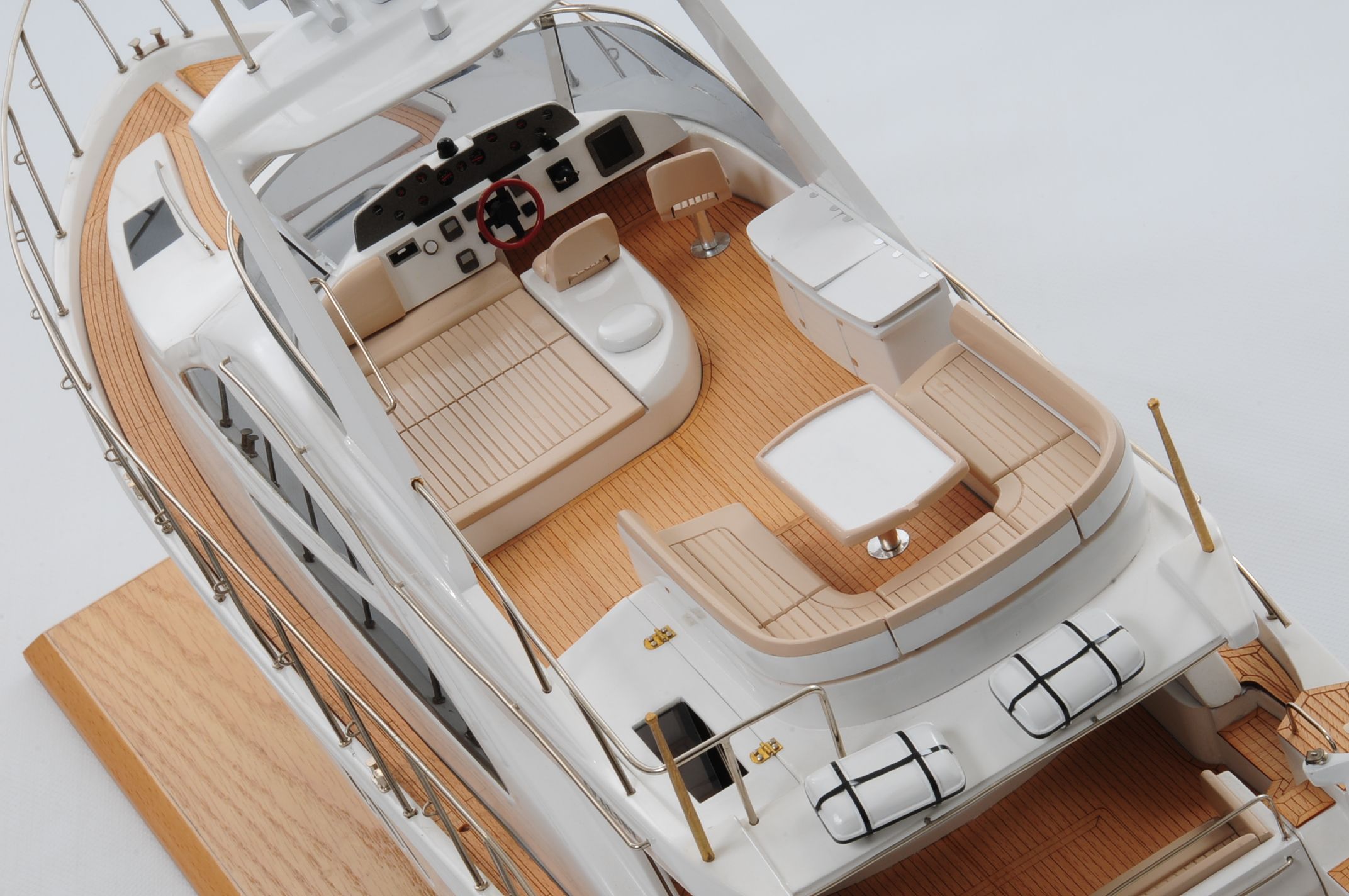 1296-5954-Sealine-T50-Flybridge