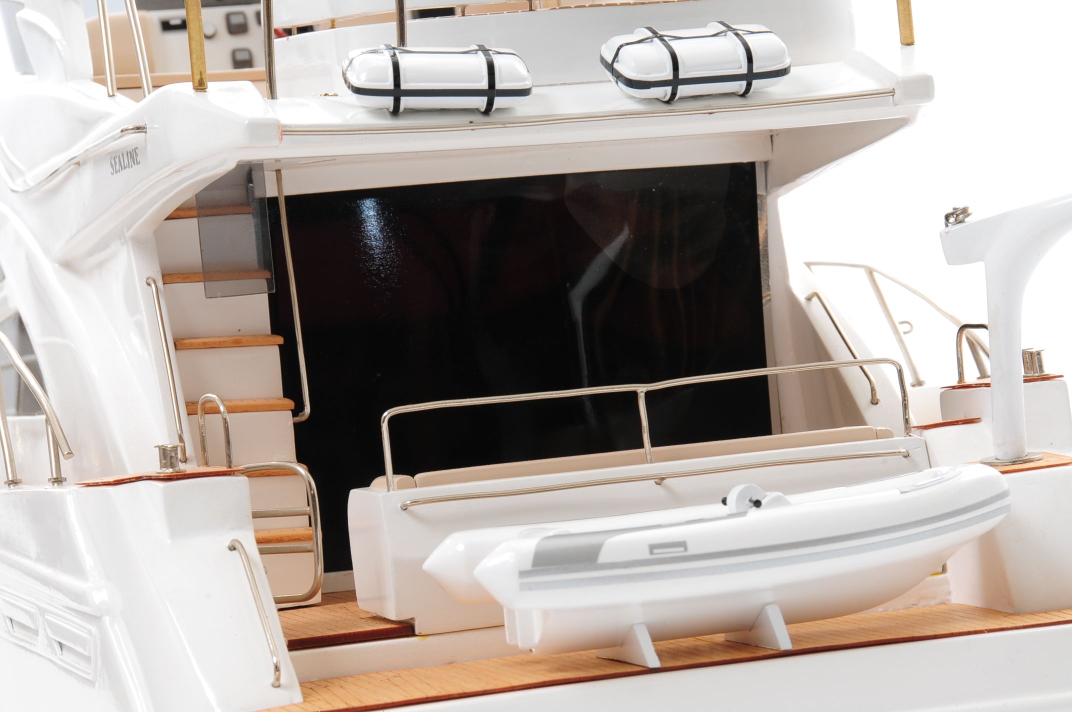 1296-5957-Sealine-T50-Flybridge