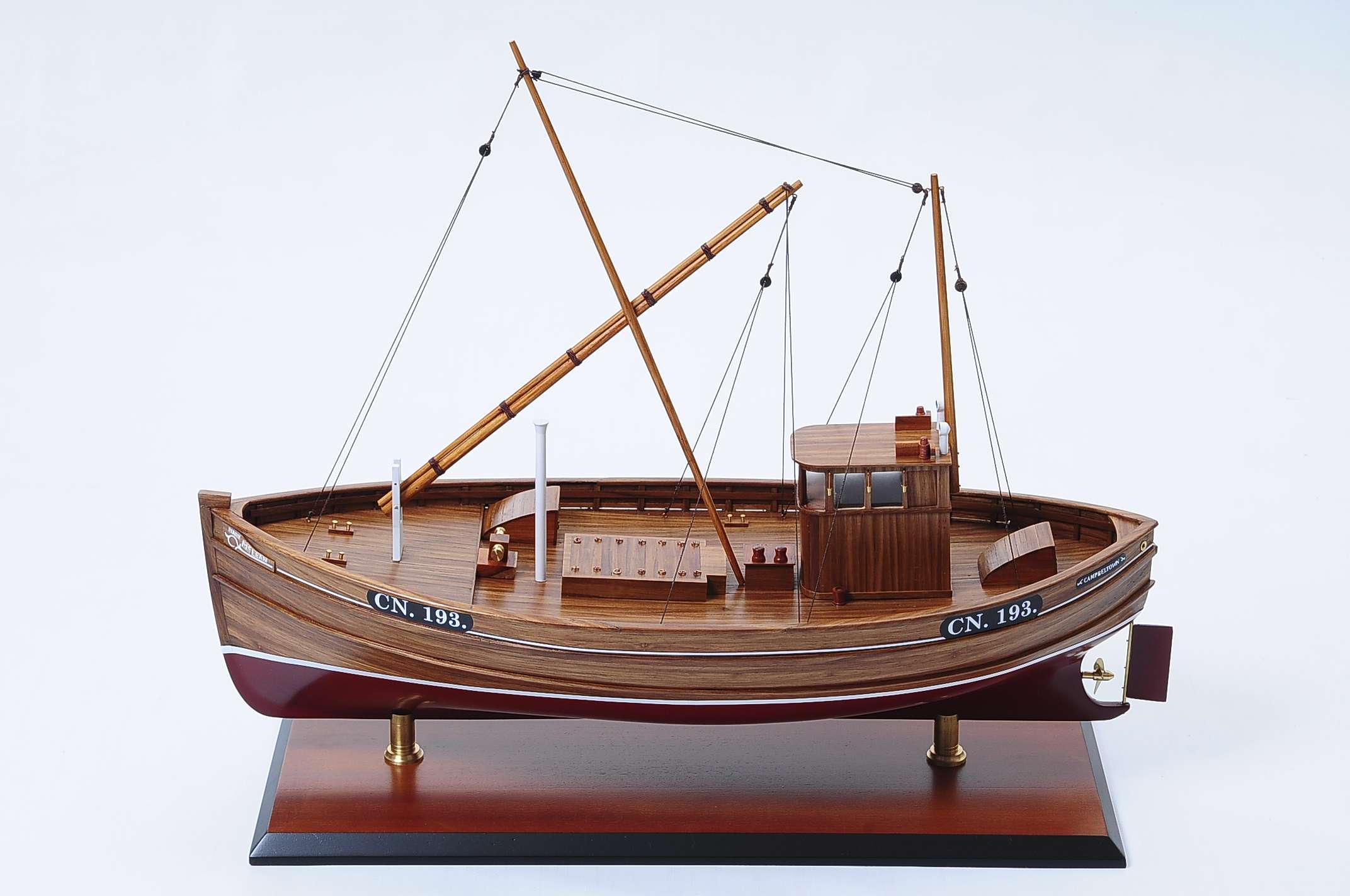 1431-4548-Mary-Mclean-CN193-Model-Boat