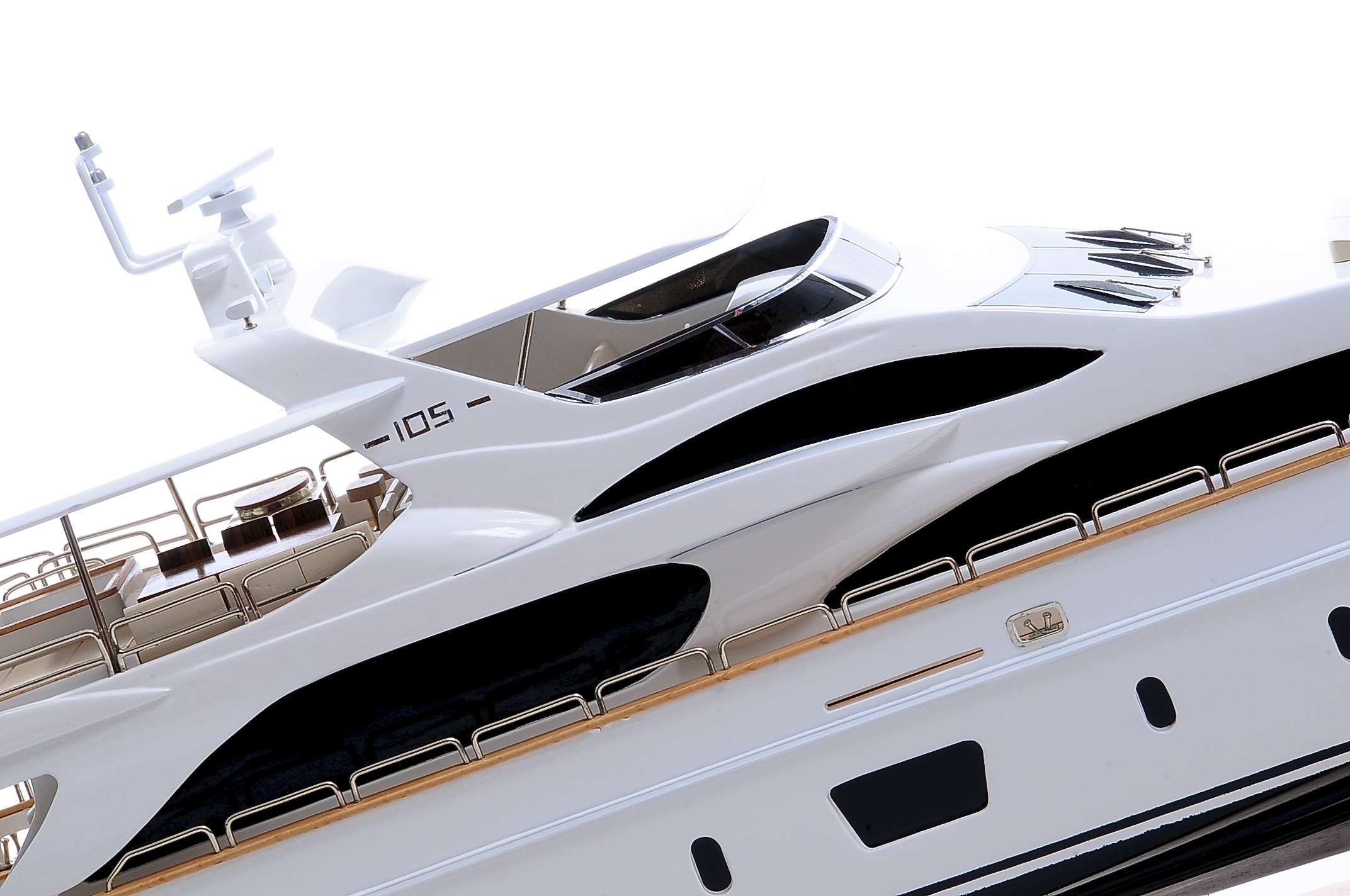 1435-4456-Antonia-II-Model-Yacht