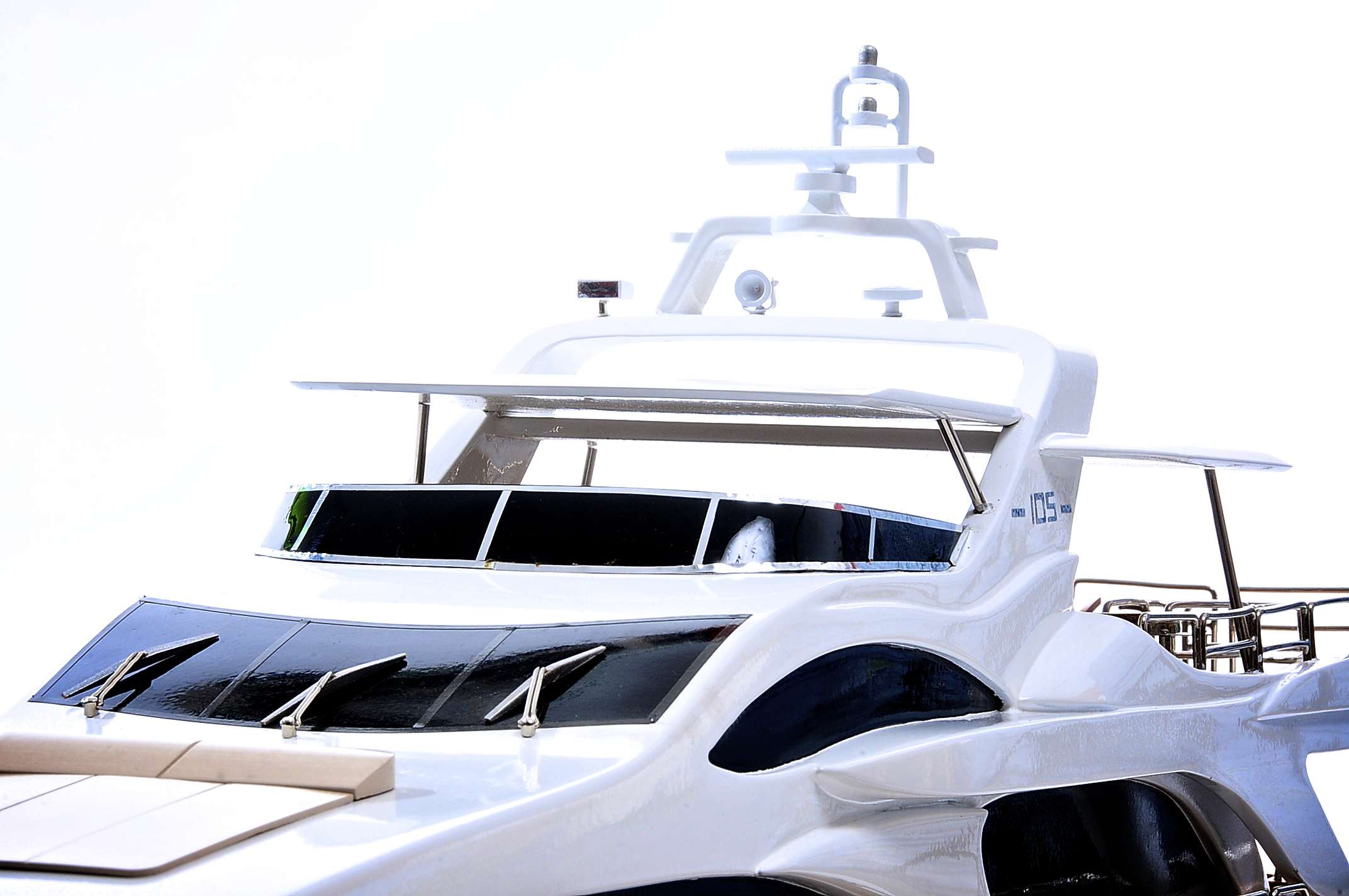 1435-4459-Antonia-II-Model-Yacht