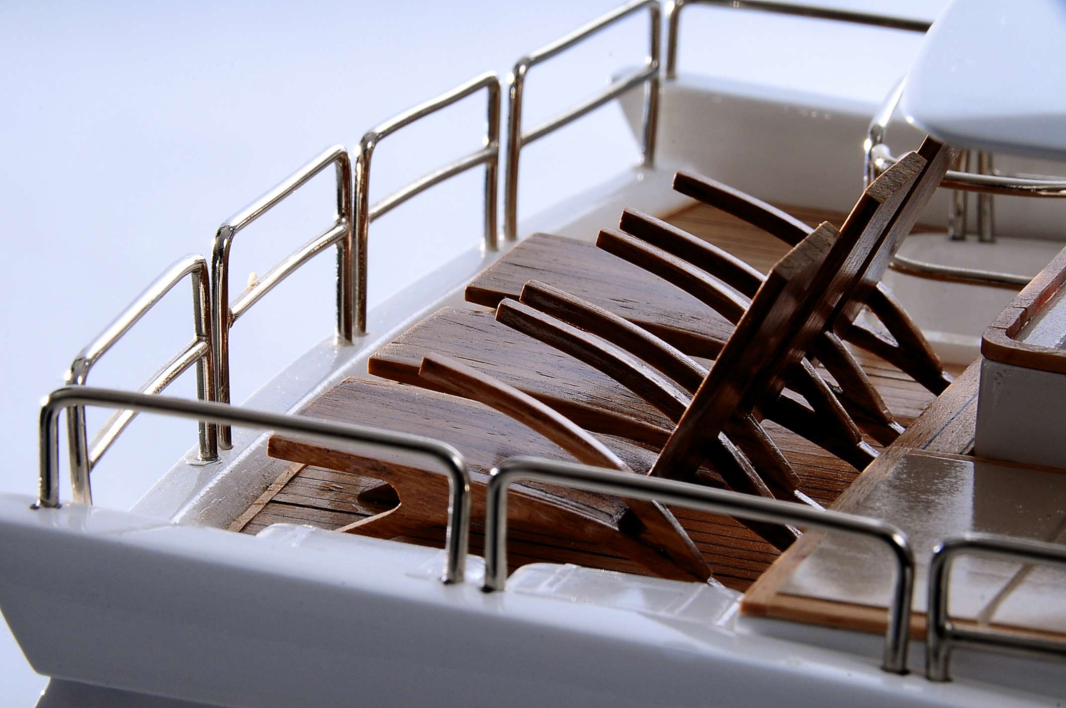 1435-4486-Antonia-II-Model-Yacht