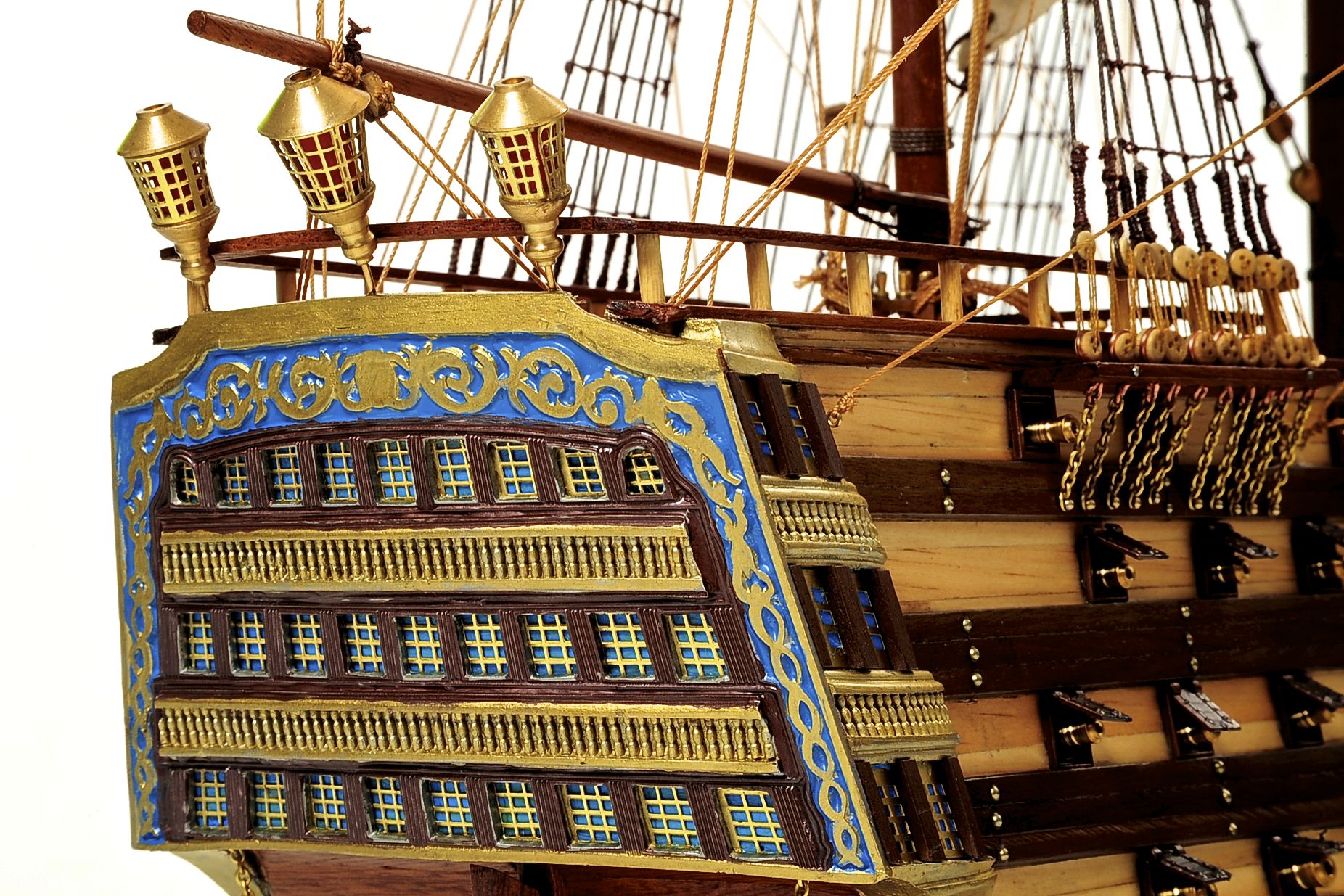 1452-6586-Santisima-Trinidad-model-ship-Superior-Range