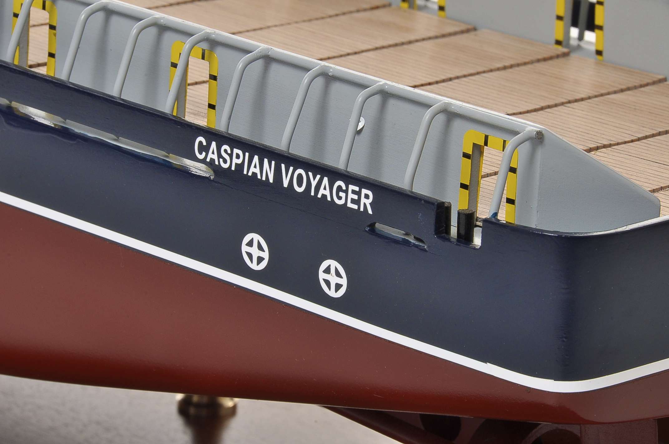 1476-4339-Caspian-Voyager