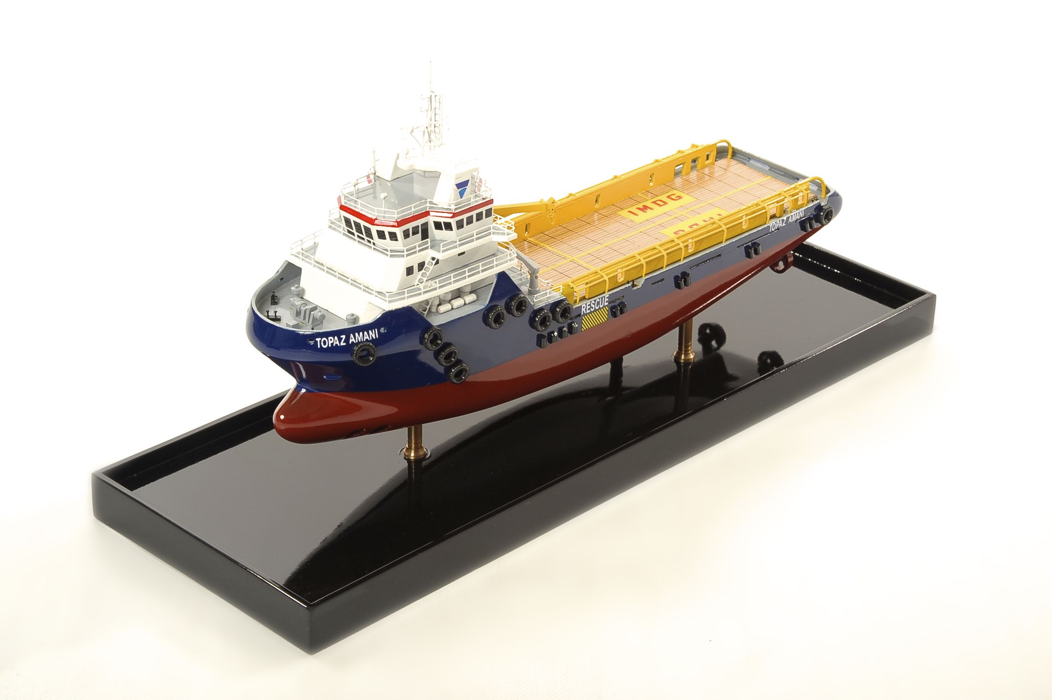 1515-8923-Topaz-Marine-Supply-Vessel-Model-ship