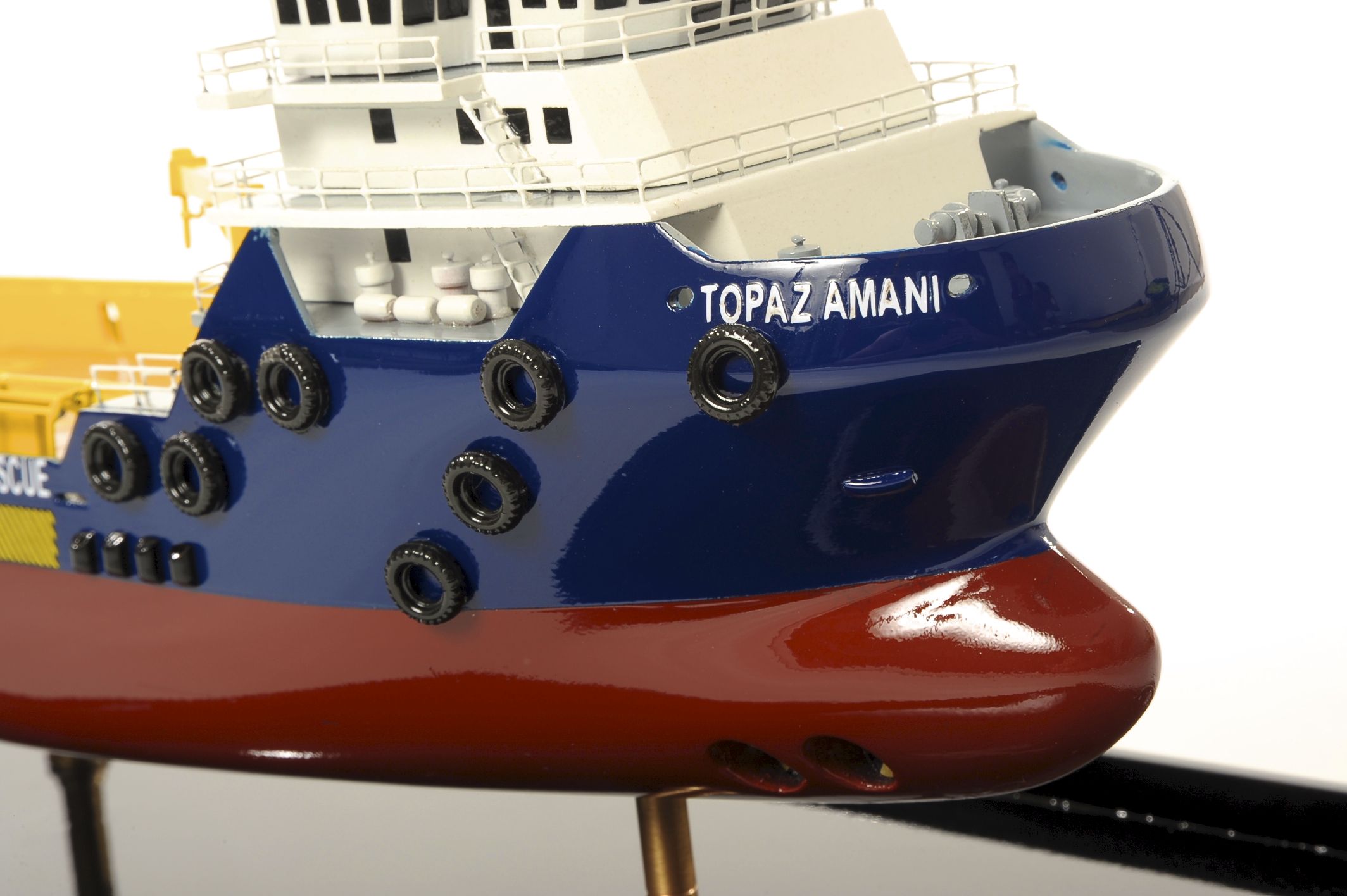 1515-8925-Topaz-Marine-Supply-Vessel-Model-ship