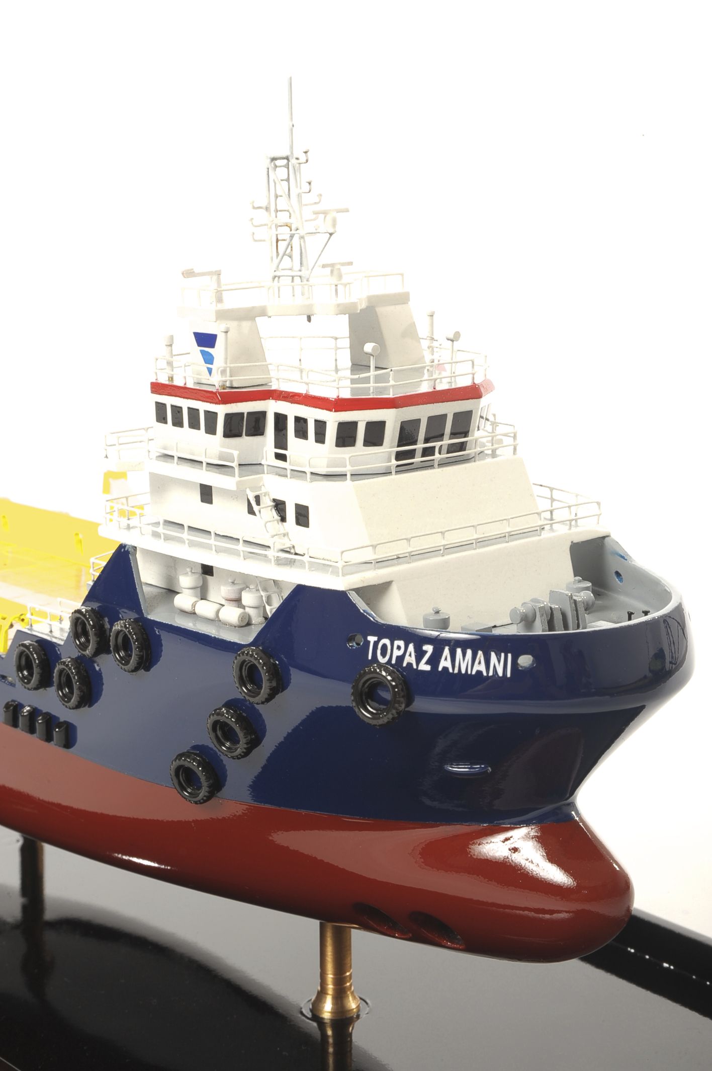 1515-8927-Topaz-Marine-Supply-Vessel-Model-ship