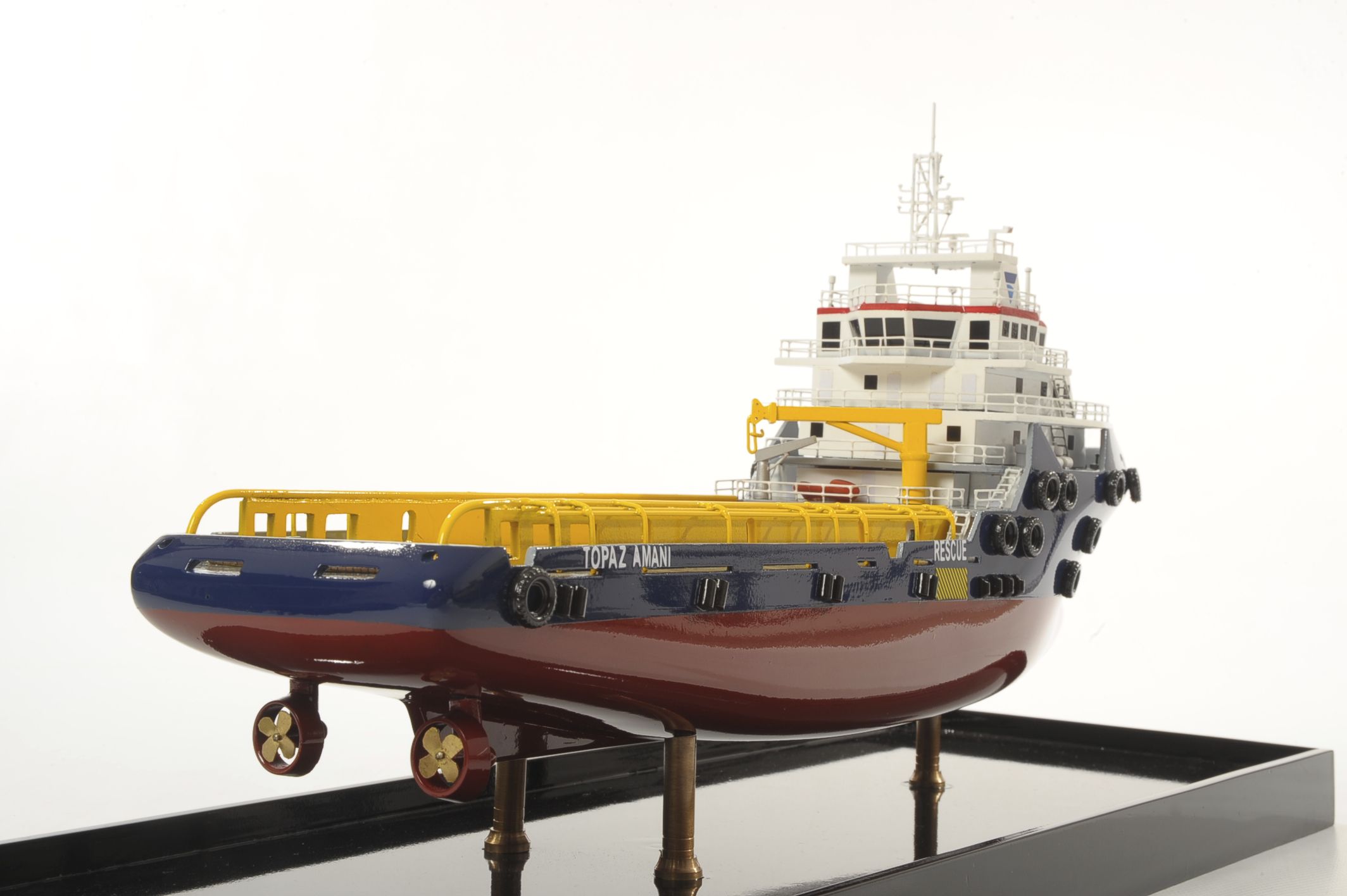 1515-8937-Topaz-Marine-Supply-Vessel-Model-ship