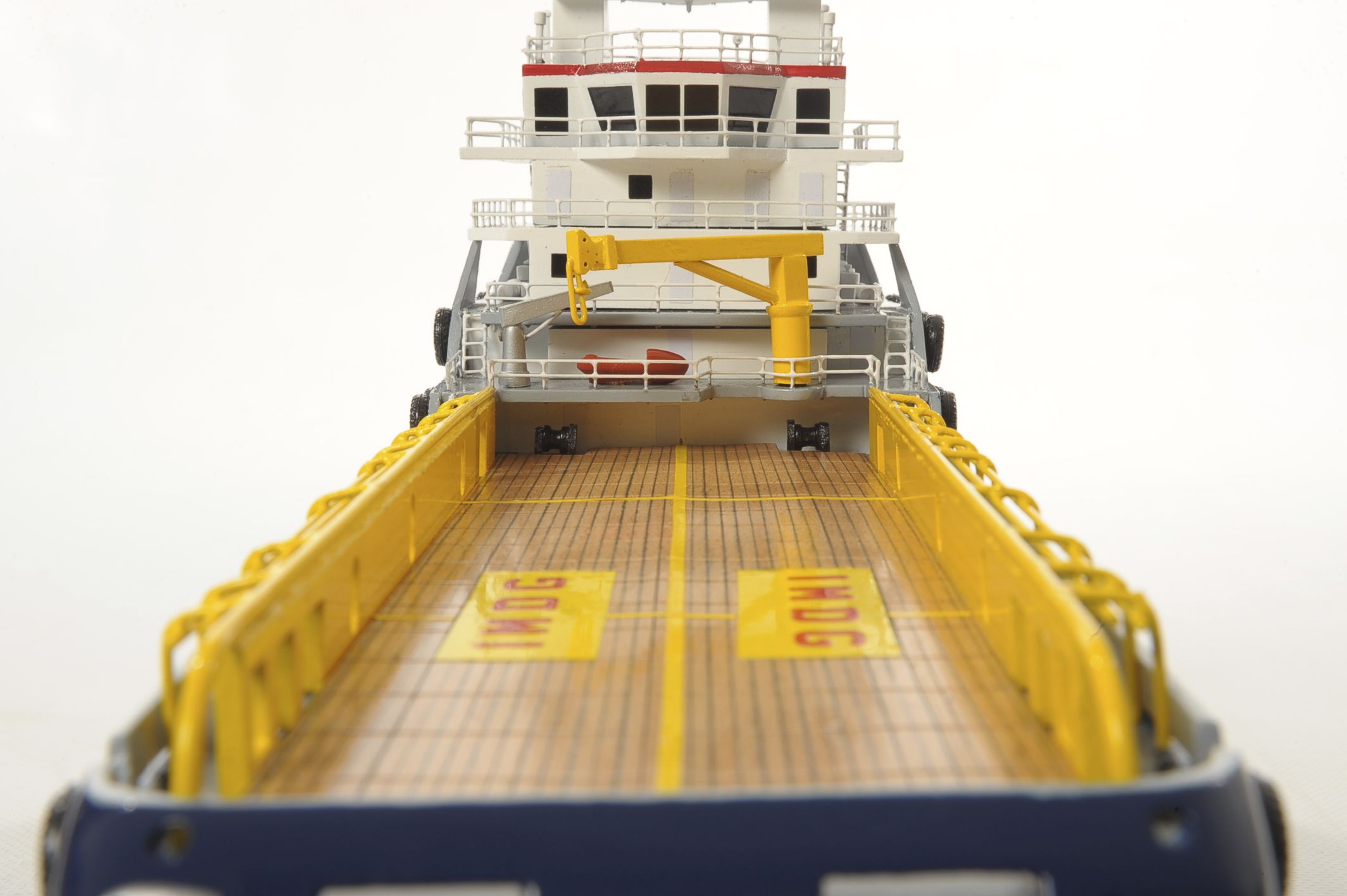 1515-8938-Topaz-Marine-Supply-Vessel-Model-ship