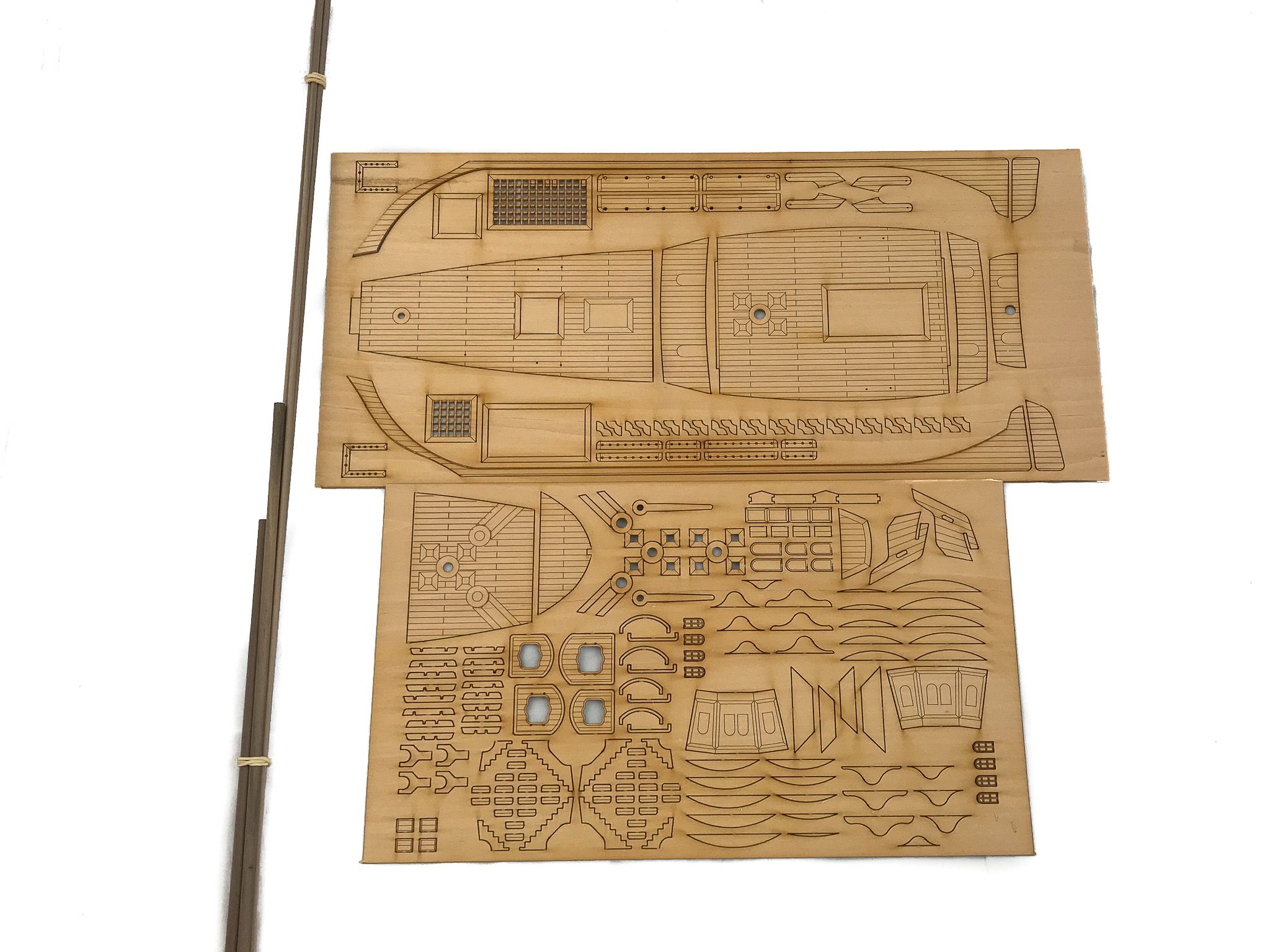 1579-12678-Black-Falcon-Mantua-Ship-Model-Kits-768