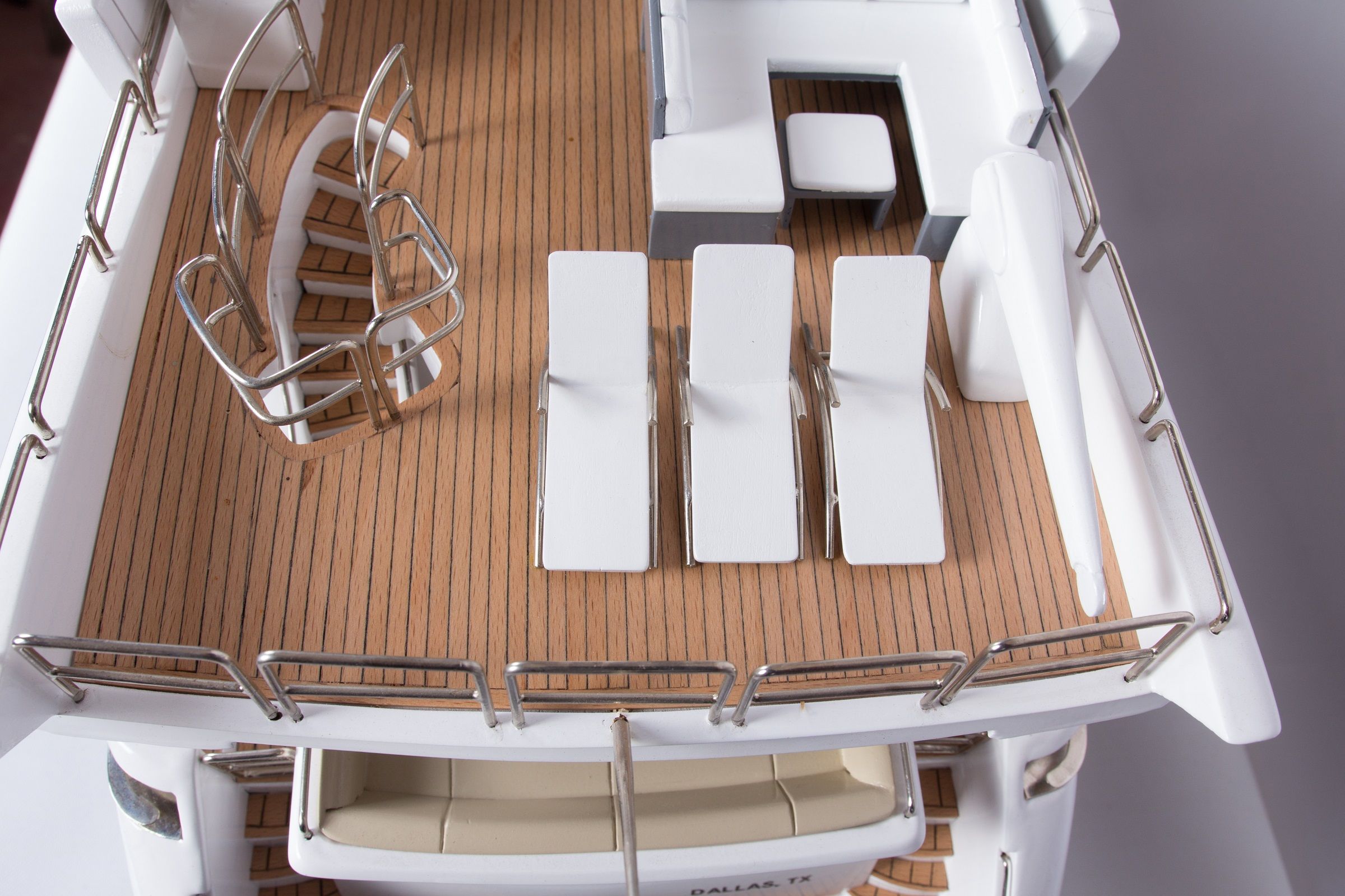 1665-9356-Azimut-95-Model-Yacht