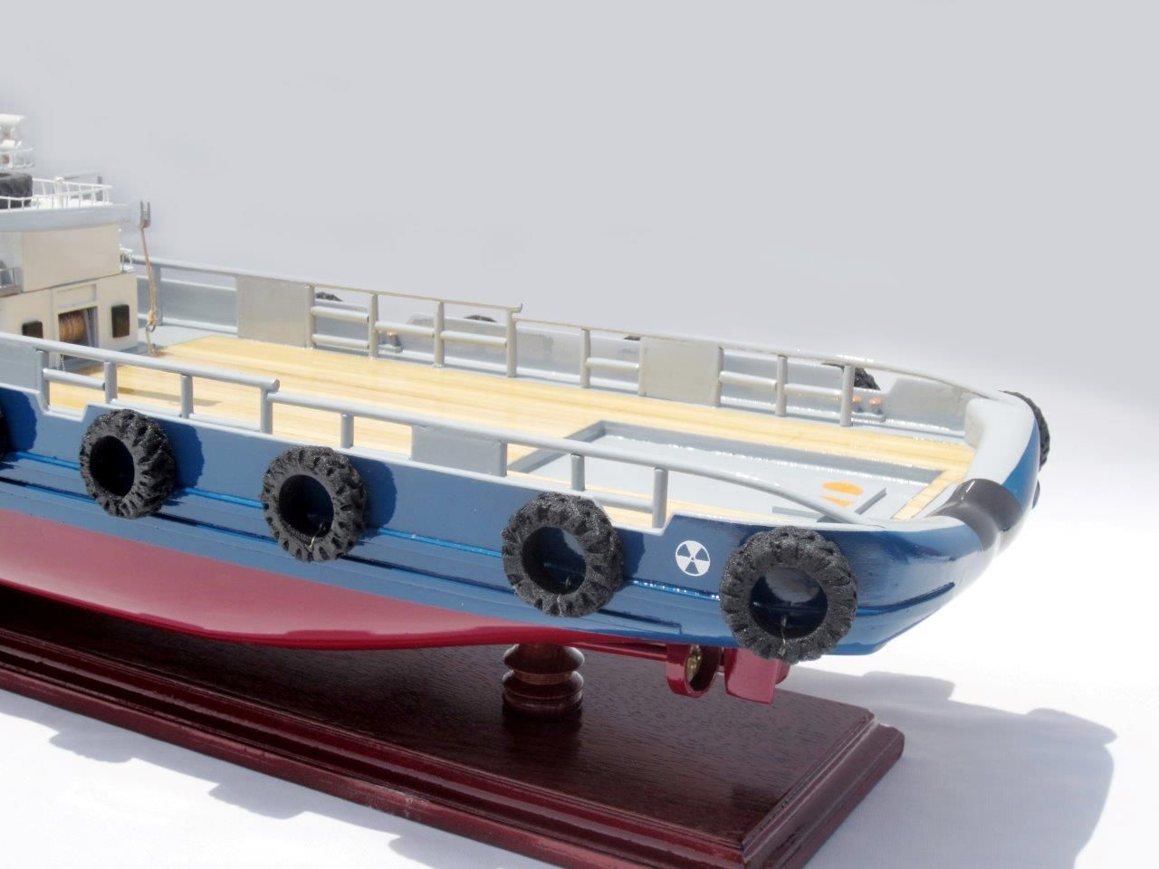 1825-10634-Offshore-Support-Vessel-Model-Ship
