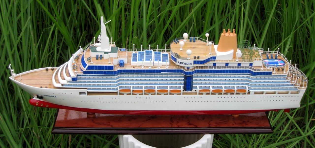 1949-11517-Arcadia-wooden-model-boat