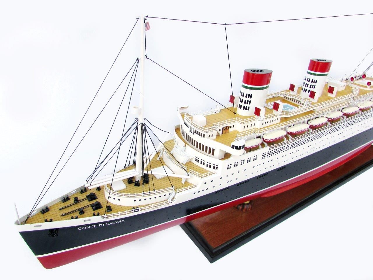 1986-11675-Conte-Di-Savoia-ship-model