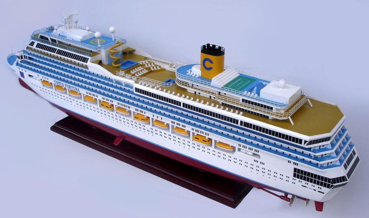 1987-11686-Costa-Fortuna-wooden-model-boat