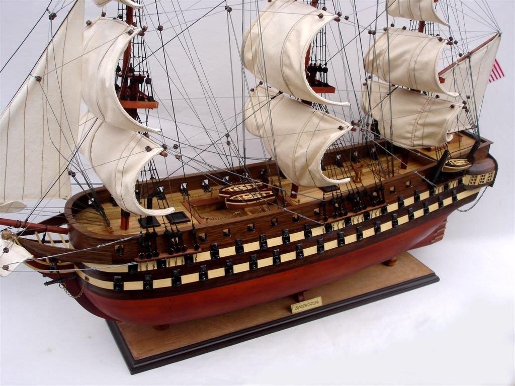 2012-11831-Uss-North-Carolia-model-boat