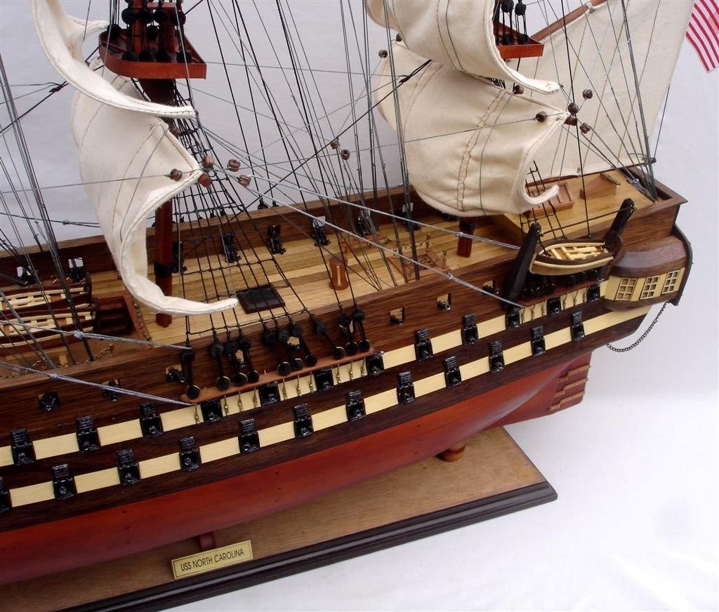 2012-11833-Uss-North-Carolia-model-boat