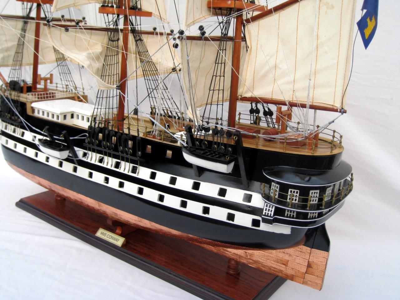 2018-11869-HMS-Conway-with-copper-plates-on-hull