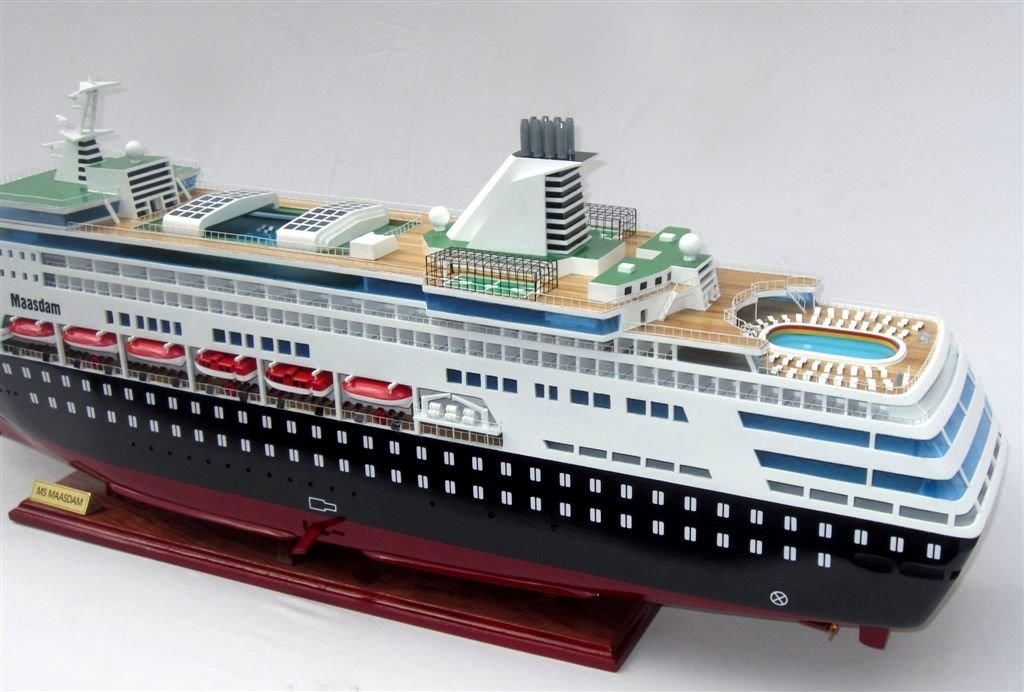 2032-11996-Maasdam