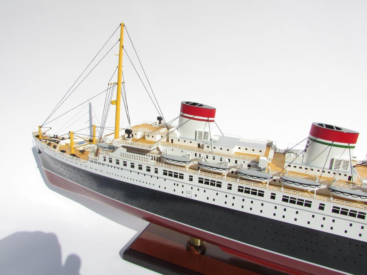 2047-12094-SS-Rex-model-boat