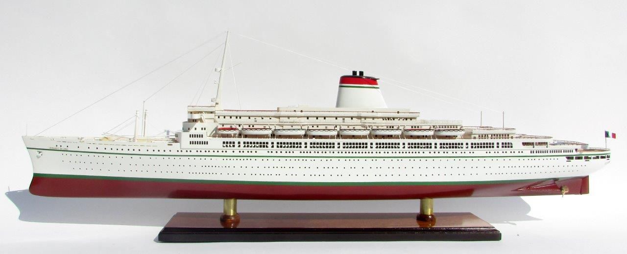 SS Leonardo Da Vinci White & Red Hull Display Ship Model - GN