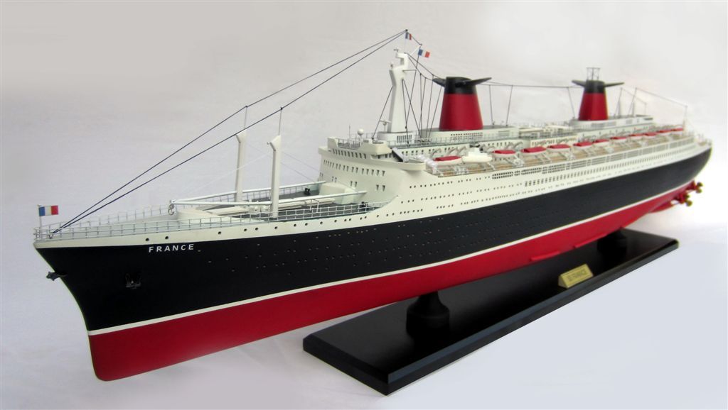 2051-12133-SS-France-Special-Edition-wooden-model-boat