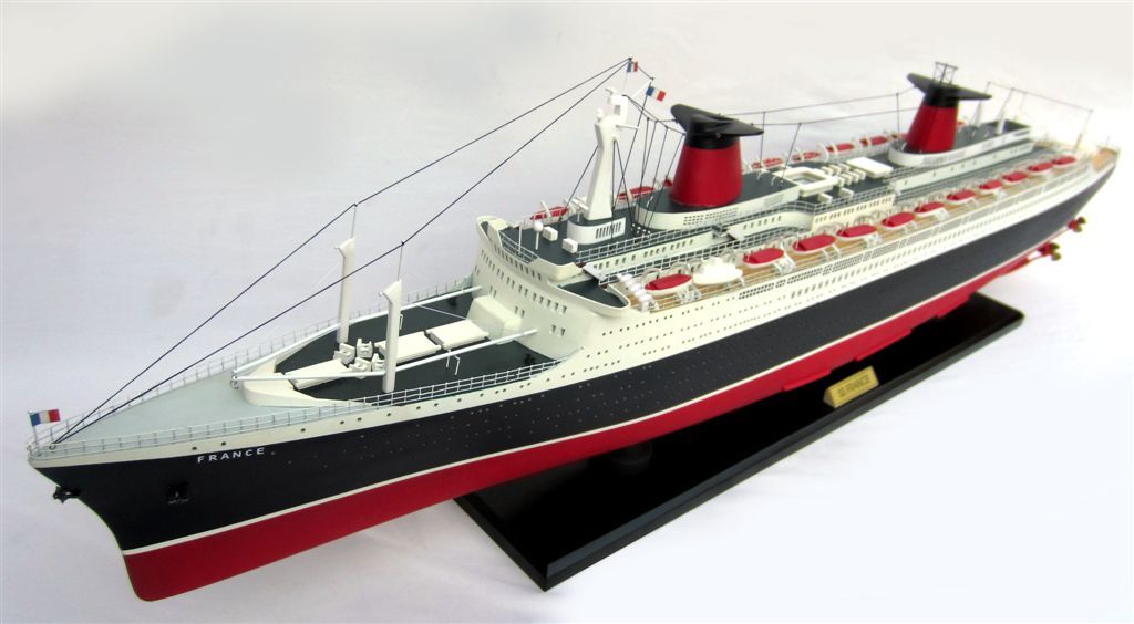 2051-12134-SS-France-Special-Edition-wooden-model-boat