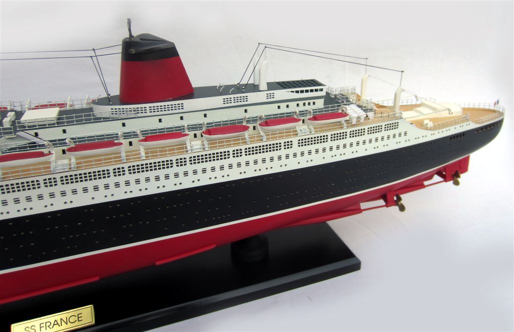 2051-12137-SS-France-Special-Edition-wooden-model-boat