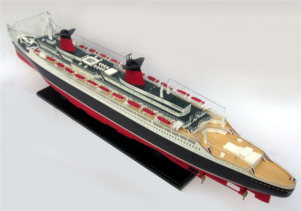 2051-12141-SS-France-Special-Edition-wooden-model-boat