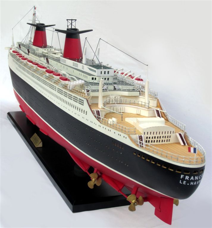 2051-12144-SS-France-Special-Edition-wooden-model-boat