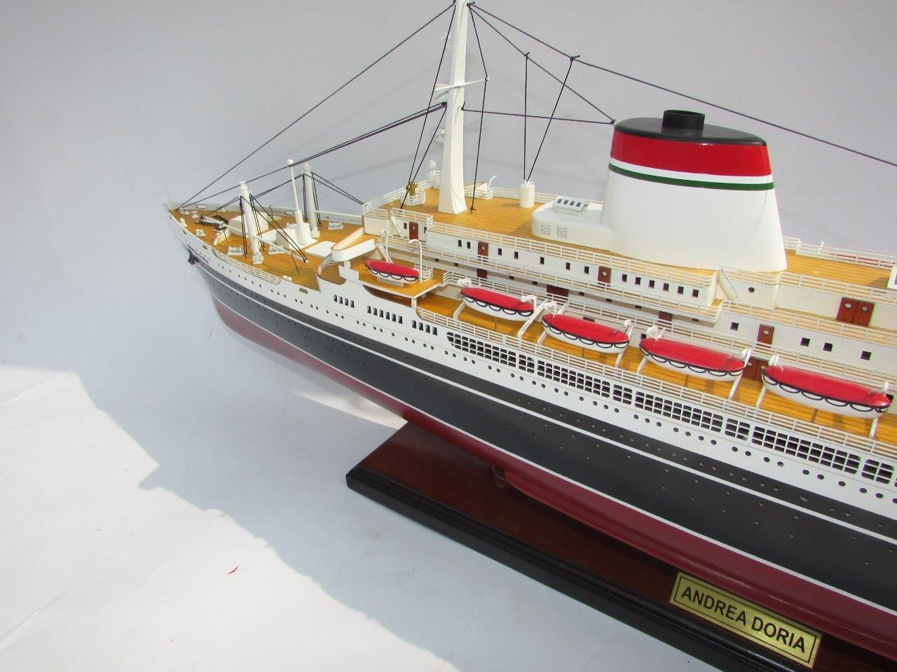 2055-12167-SS-Andrea-Doria-model-boat