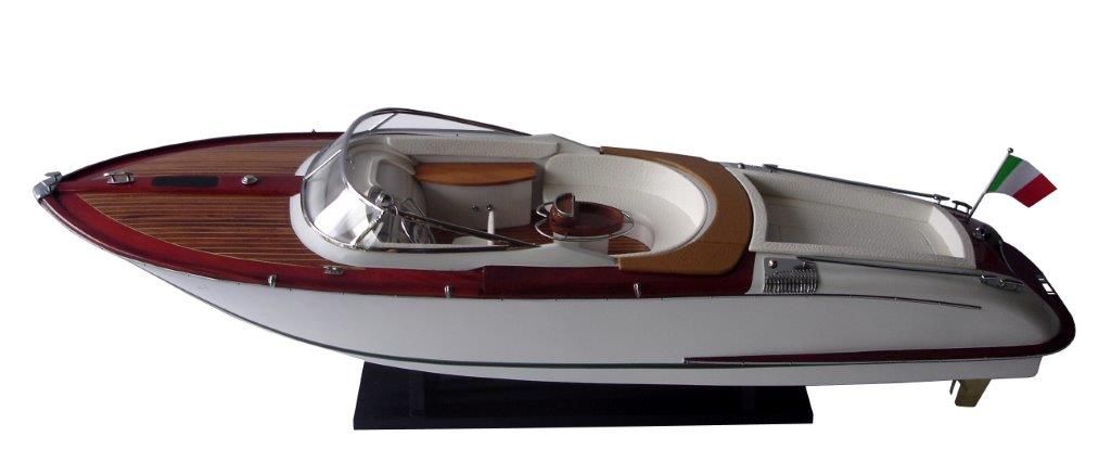 2063-12753-Riva-Aquariva-Gucci-ship-model